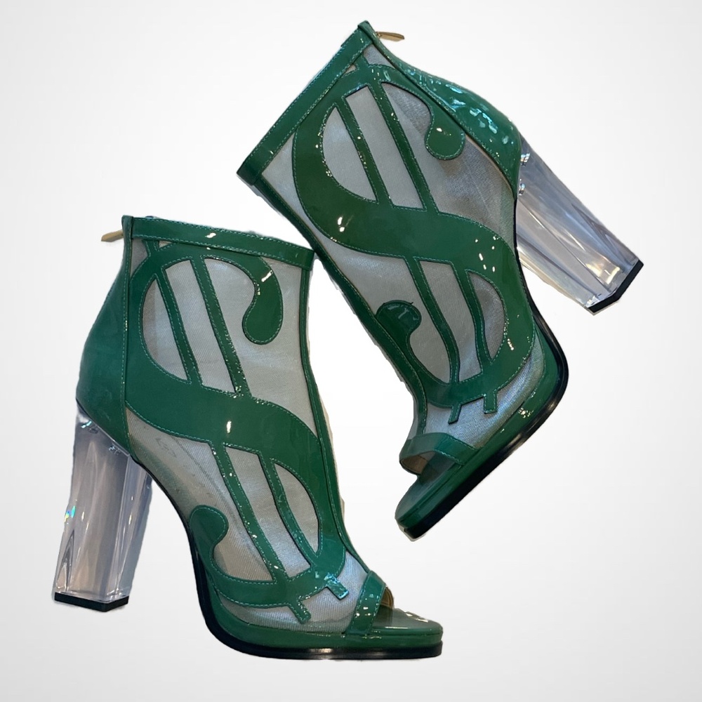 MILLION DOLLAR BABY PEEKABOO ANKLE HEELS!